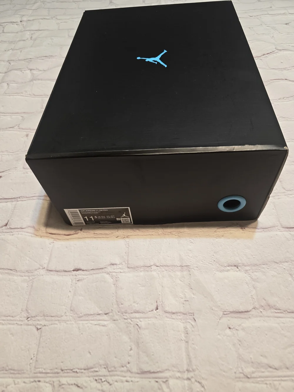 Jordan wear black silhouette